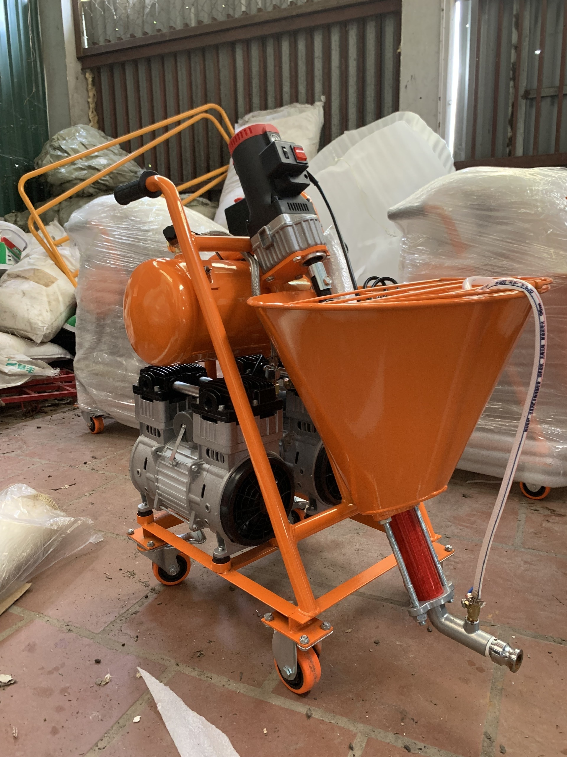 Máy Phun Chống Thấm Hai Thành Phần BF860